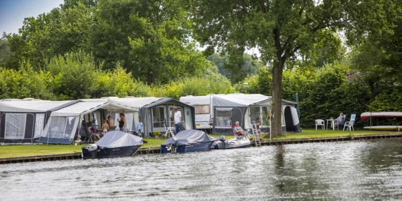 kamperen-aan-het-water-overijssel.jpg