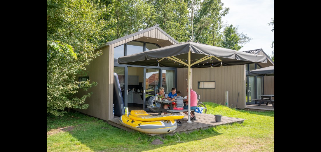 Tiny House natuur Weerribben.jpg