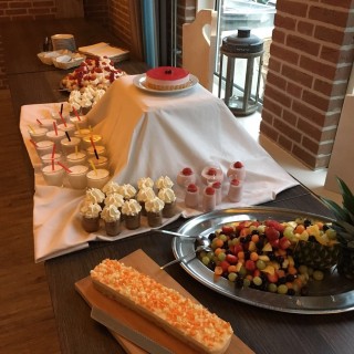 dessertbuffet3.jpg