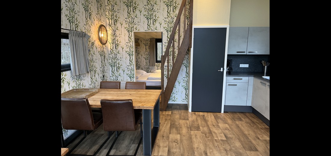 Tiny House binnen.jpg