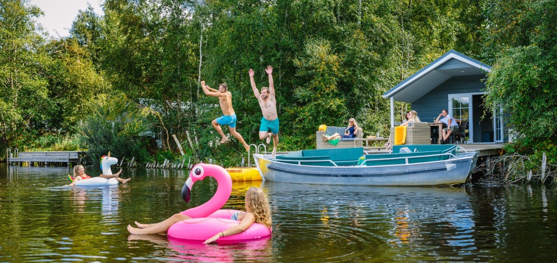 Vakantiehuis aan het water.jpg